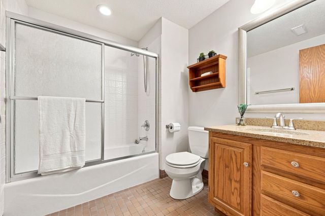 10340 Summer Place, Eden Prairie, MN 55347