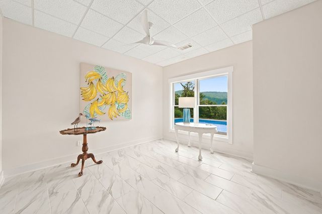 714 Clearview Drive, Talking Rock, GA 30175