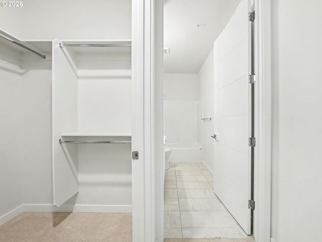 425 Ne BRYANT St 101, Portland, OR 97211