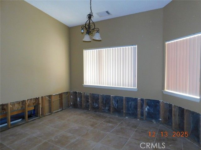 1861 Calaveras, Pinon Hills, CA 92372