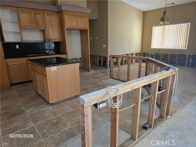 1861 Calaveras, Pinon Hills, CA 92372