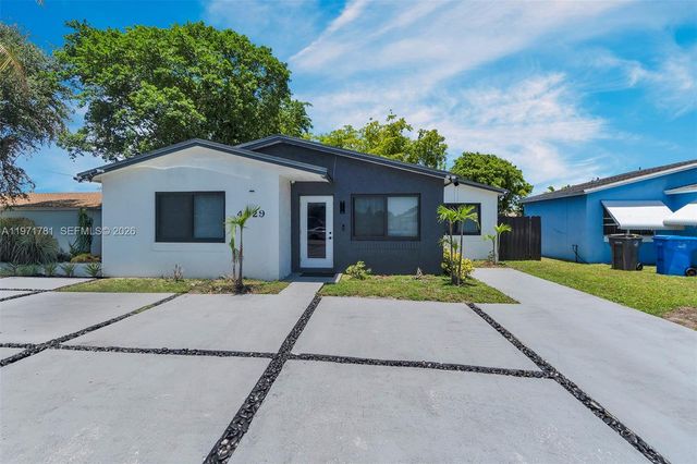 4029 SW 22nd St, West Park, FL 33023