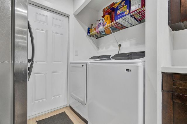 4029 SW 22nd St, West Park, FL 33023