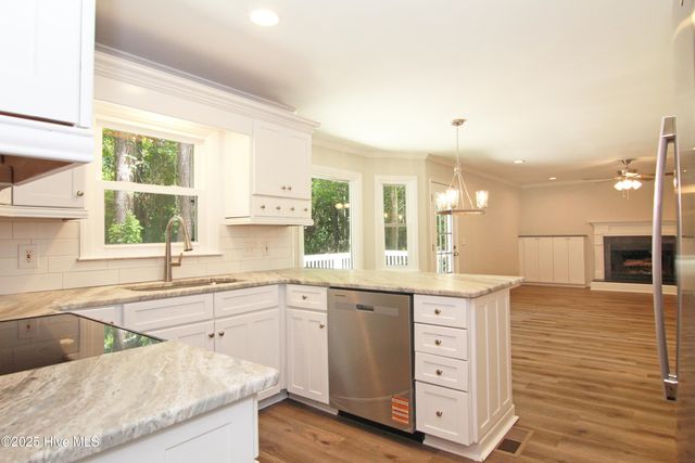 10250 Timber Ridge Court, Leland, NC 28451