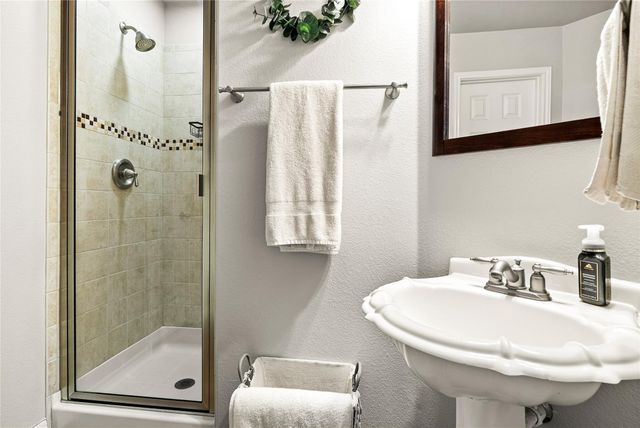 11424 Via Grande DR, Austin, TX 78739