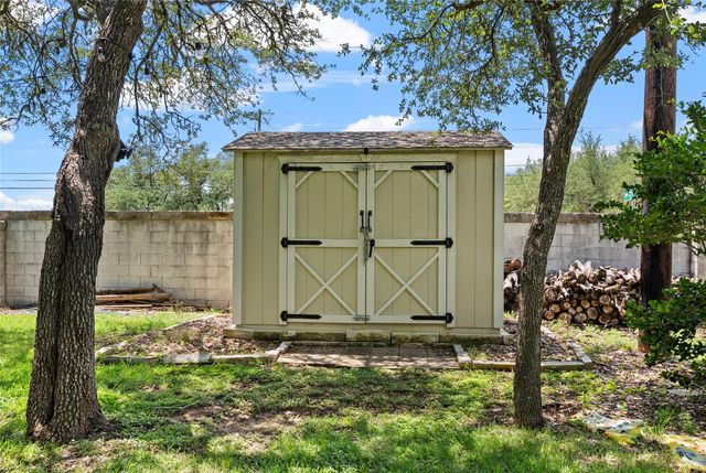 11424 Via Grande DR, Austin, TX 78739