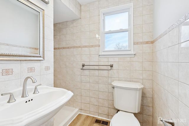 213 Swedes Run Drive, Delran, NJ 08075