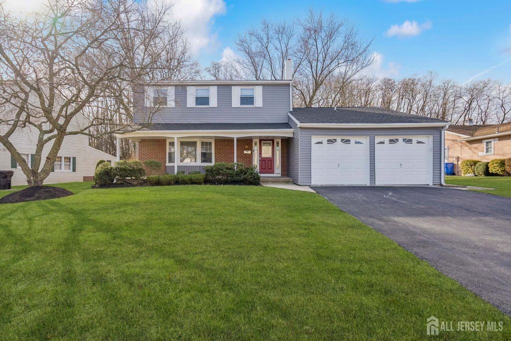 213 Swedes Run Drive, Delran, NJ 08075