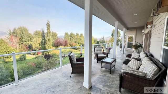 6 Rising Sun Lane, Salmon, ID 83467