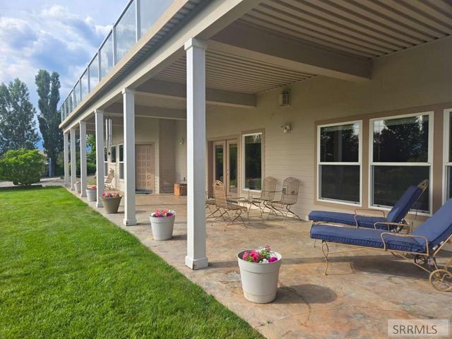 6 Rising Sun Lane, Salmon, ID 83467