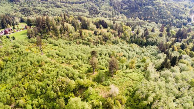 1111 Washington Cemetery Road, Raymond, WA 98577