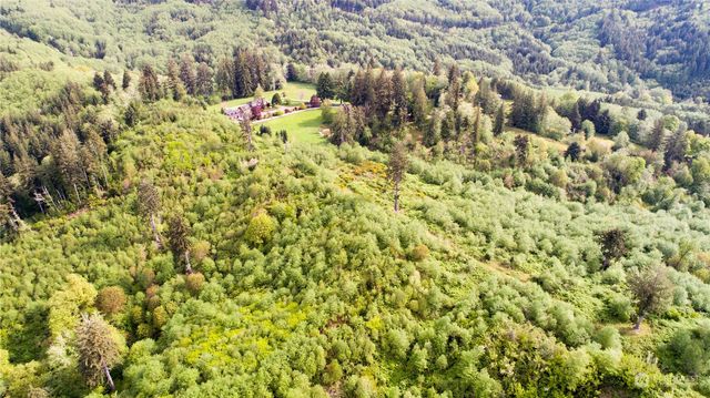 1111 Washington Cemetery Road, Raymond, WA 98577