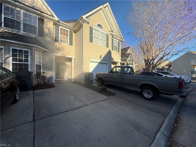 1804 Mizzen LN, Virginia Beach, VA 23454