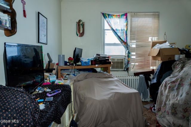 601 Altamont Avenue, Schenectady, NY 12303