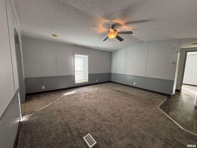 126 Delta Dawn Drive, Springfield, IL 62707