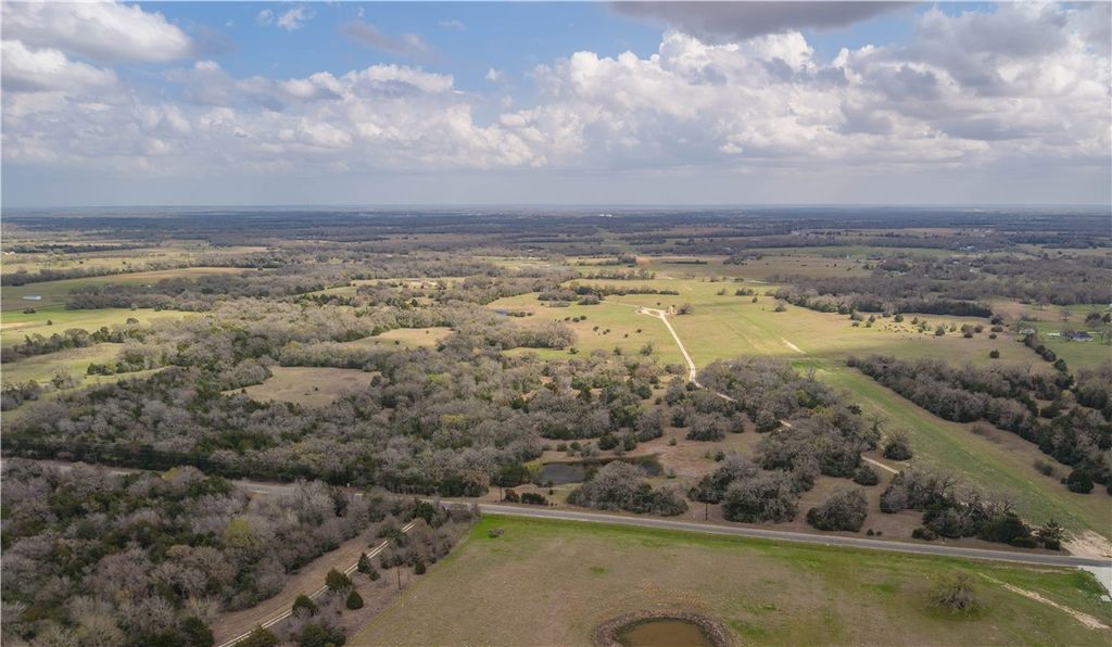 10100 Ferrill Creek Rd, Bryan, TX 77808 — photo 2
