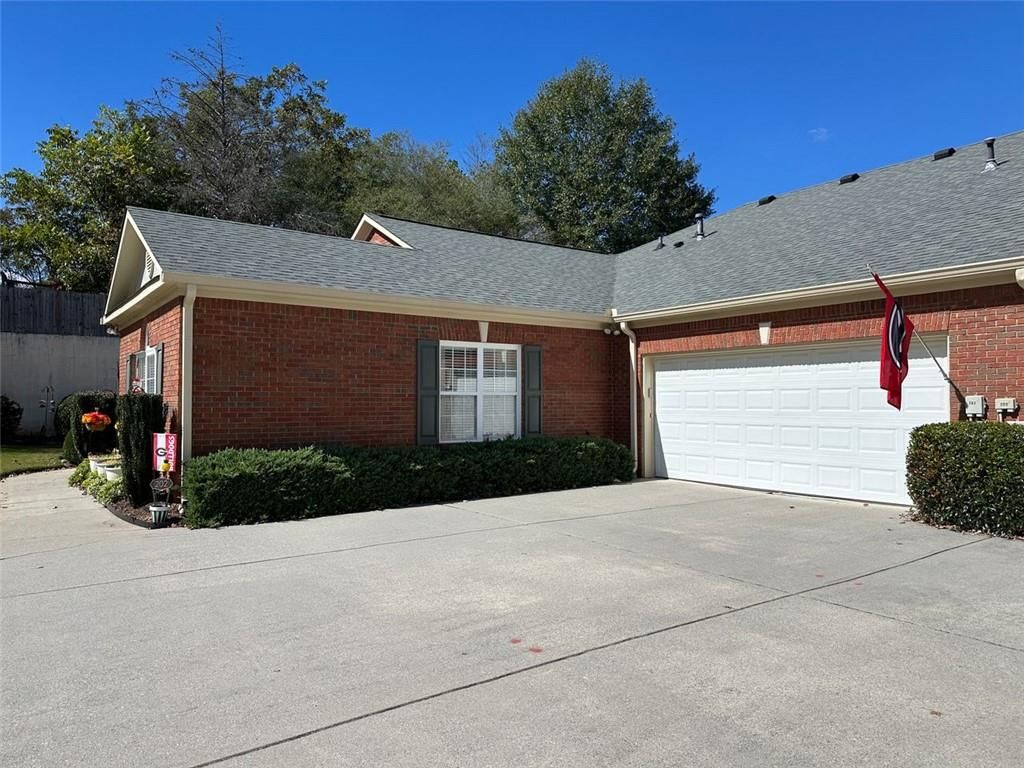 119 Holiday Road 202, Buford, GA 30518