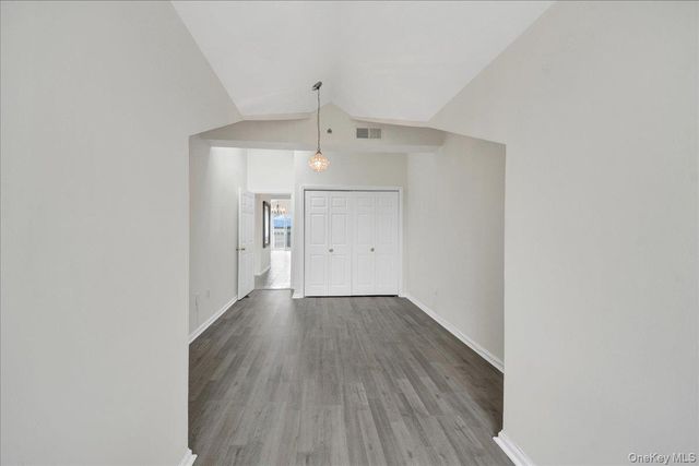 1424 Outlook Avenue 3, Bronx, NY 10465