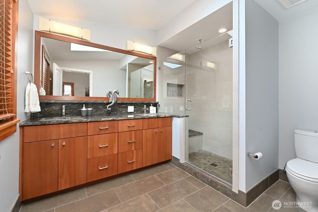 17236 NE 6th Place, Bellevue, WA 98008