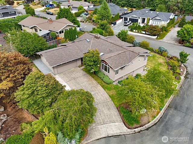 17236 NE 6th Place, Bellevue, WA 98008