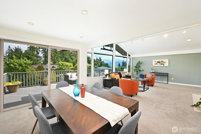 17236 NE 6th Place, Bellevue, WA 98008