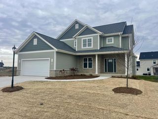 N54W19340 Kearney LANE, Menomonee Falls, WI 53051