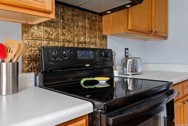 8830 Toulouse, San Antonio, TX 78240