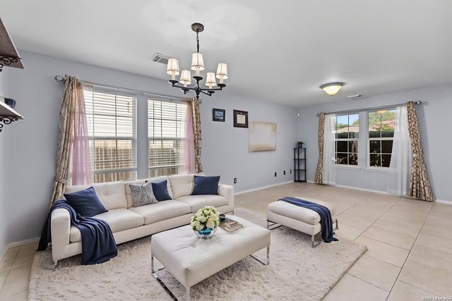 8830 Toulouse, San Antonio, TX 78240