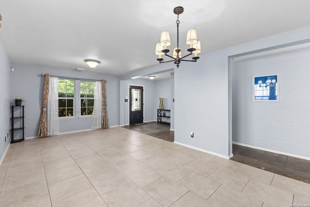 8830 Toulouse, San Antonio, TX 78240