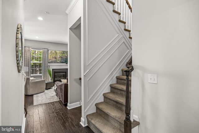 1313 PREAKNESS CT, Cherry Hill, NJ 08002