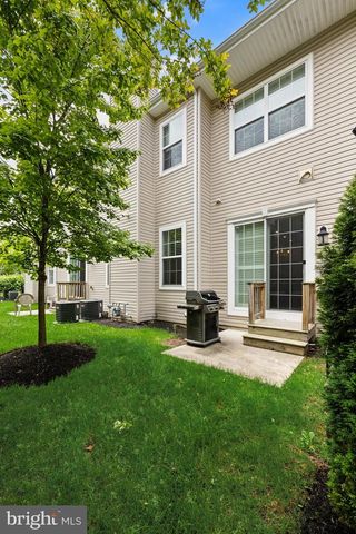 1313 PREAKNESS CT, Cherry Hill, NJ 08002