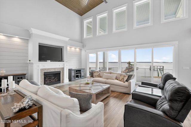 4708 STATE RD 13 N, St. Johns, FL 32259