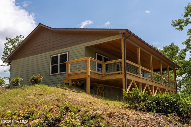 440 Marble Mountain Road, Marble, NC 28905