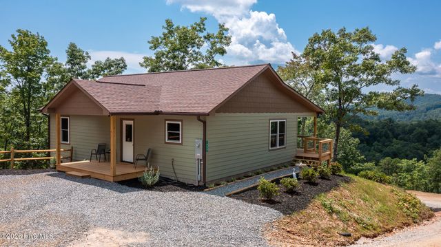 440 Marble Mountain Road, Marble, NC 28905
