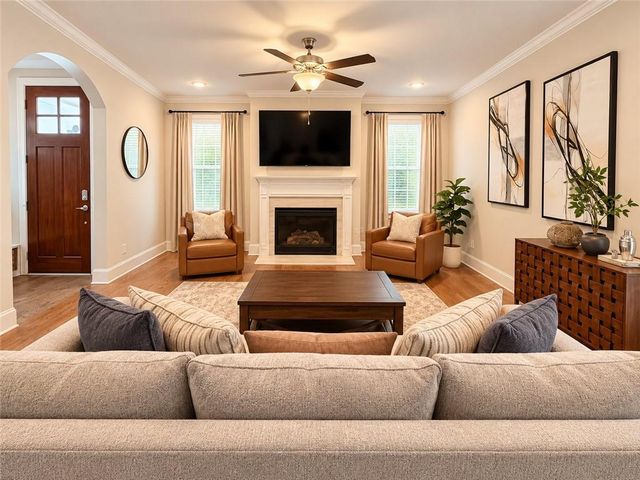 969 RITTENHOUSE Way, Atlanta, GA 30316