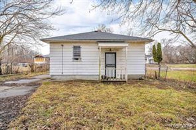 4520 Edwards Avenue, Flint, MI 48505