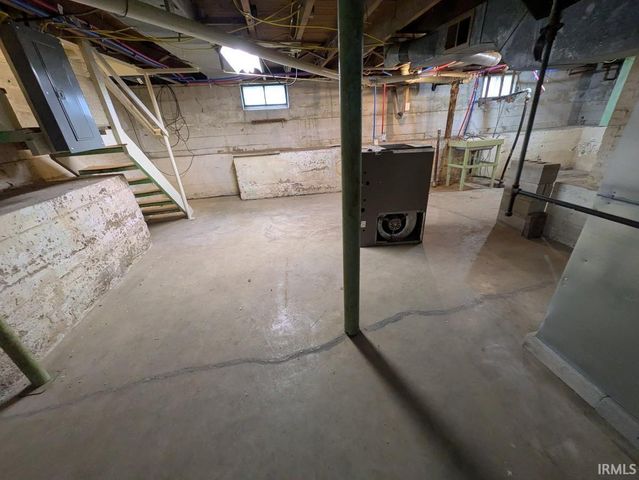 1800 W 13Th Street, Muncie, IN 47302