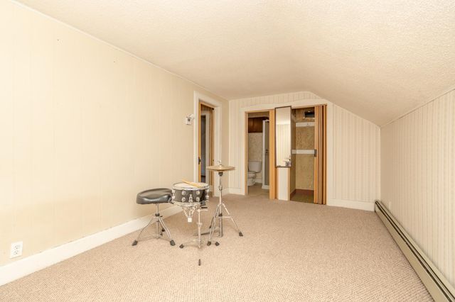 239 3rd Avenue W, Shakopee, MN 55379