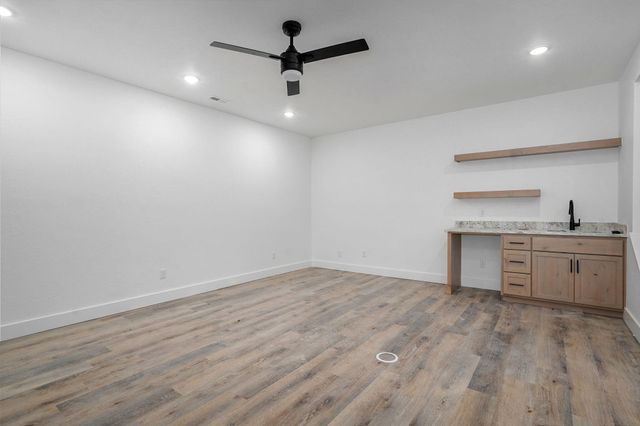 2937 W Teton Drive, Springfield, MO 65810