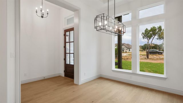 108 Tranquility TRL, Spicewood, TX 78669