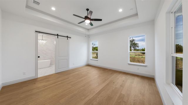 108 Tranquility TRL, Spicewood, TX 78669