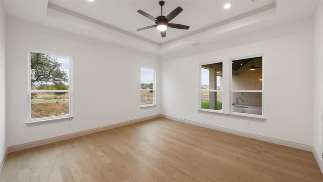 108 Tranquility TRL, Spicewood, TX 78669