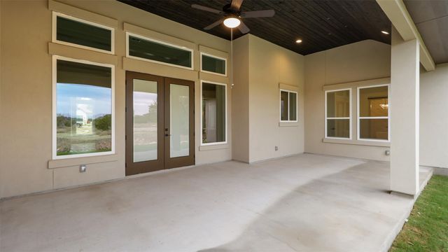 108 Tranquility TRL, Spicewood, TX 78669