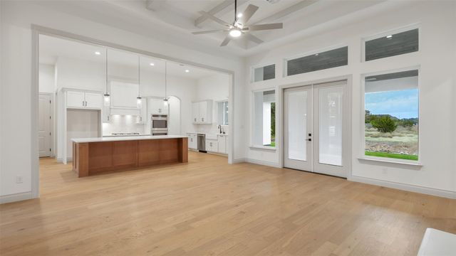 108 Tranquility TRL, Spicewood, TX 78669