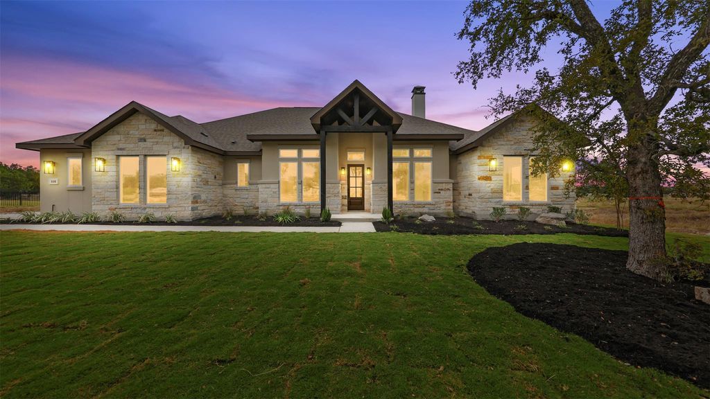 108 Tranquility TRL, Spicewood, TX 78669