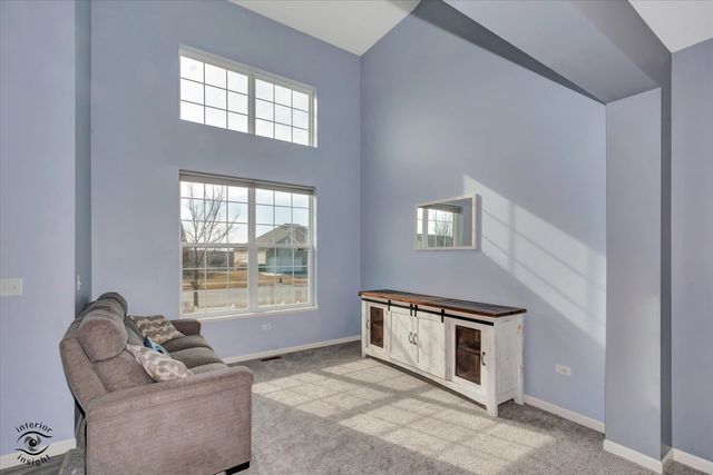 14860 W Carver Crossing, Manhattan, IL 60442