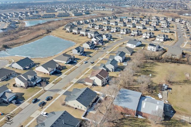 14860 W Carver Crossing, Manhattan, IL 60442