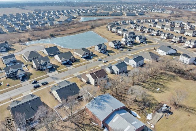 14860 W Carver Crossing, Manhattan, IL 60442