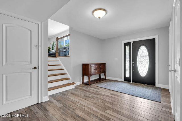 118 Sun Valley Road, Toms River, NJ 08755