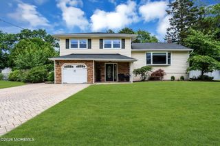 118 Sun Valley Road, Toms River, NJ 08755